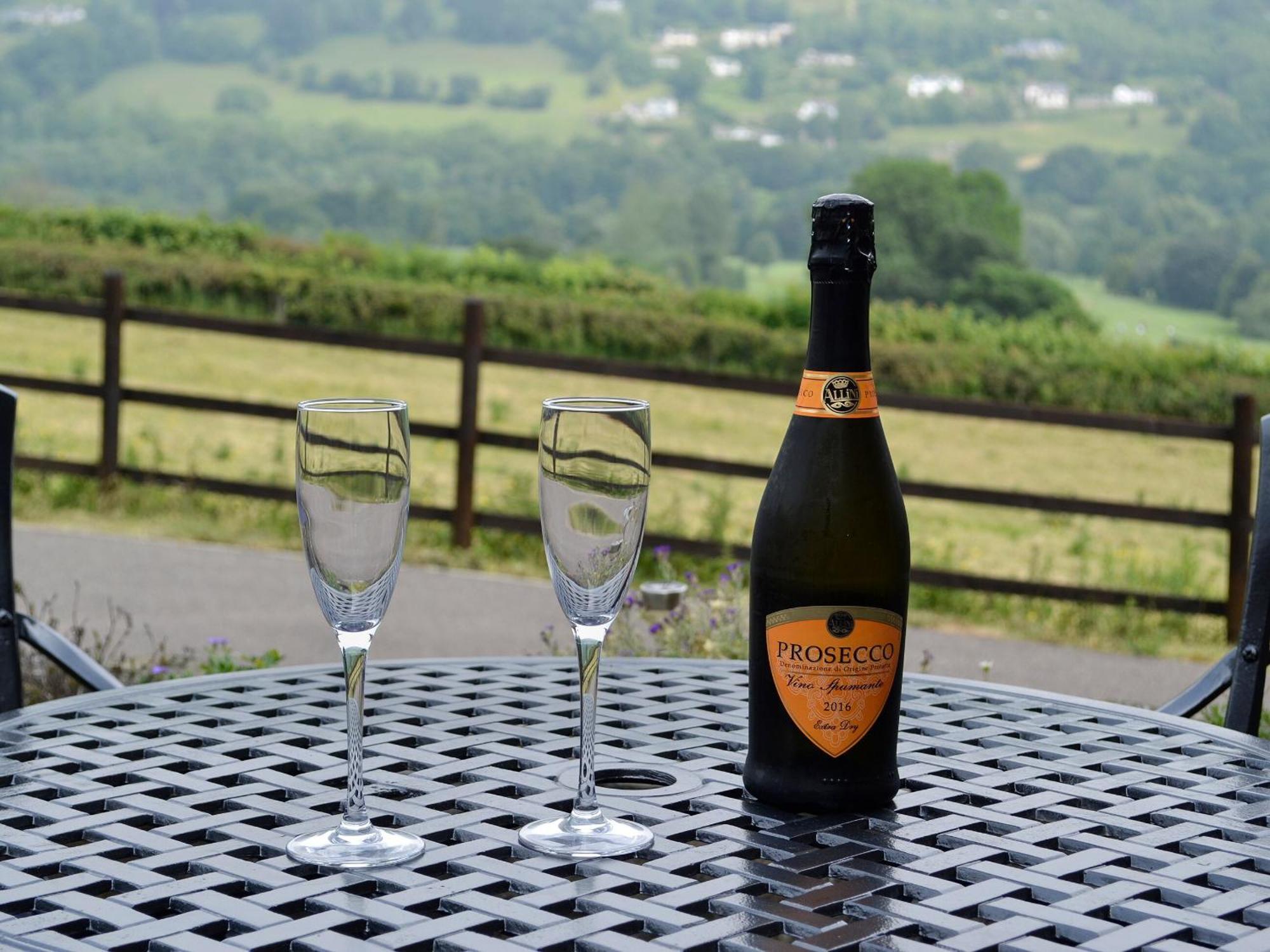 Bwthyn Clyd Vila Llangollen Exterior foto